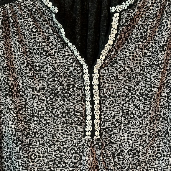 Blouse - Picture 3 of 6